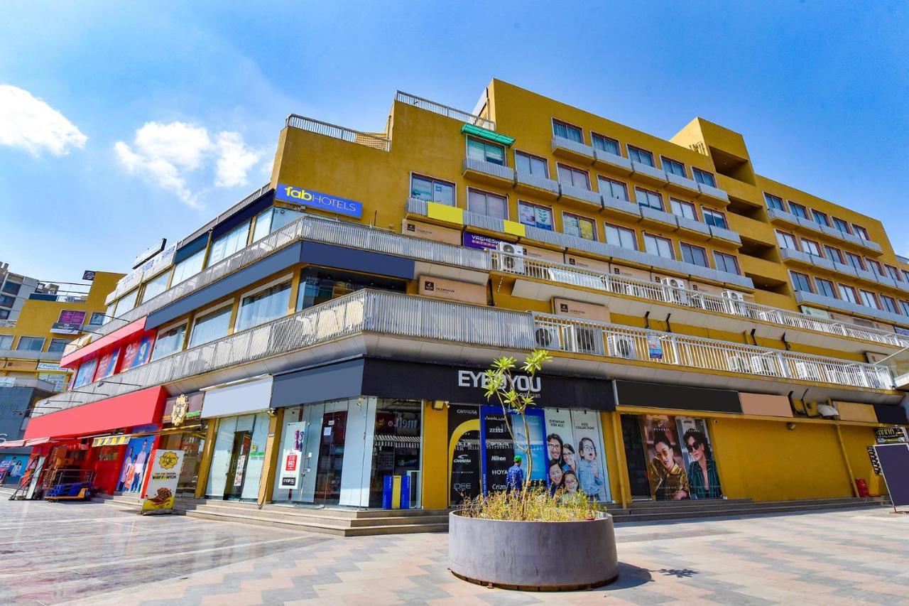 Fabhotel Kaviya - Bopal Ahmedabad Esterno foto