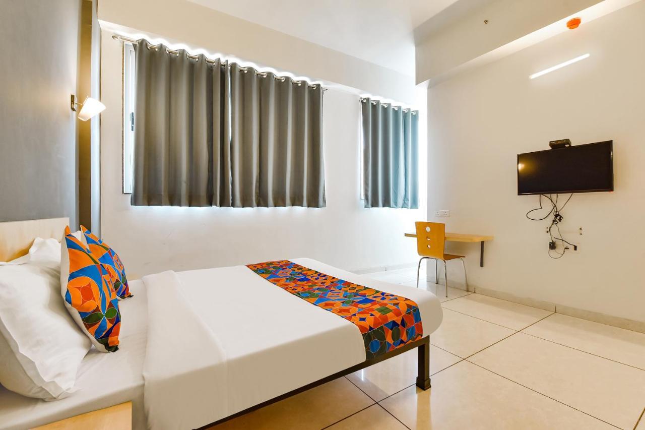 Fabhotel Kaviya - Bopal Ahmedabad Esterno foto